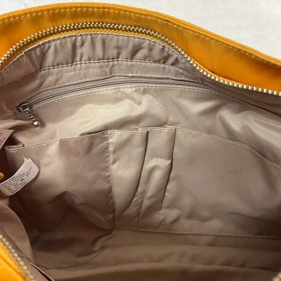 Baggallini Marion Hobo Bag Purse NWOT - Picture 9 of 14